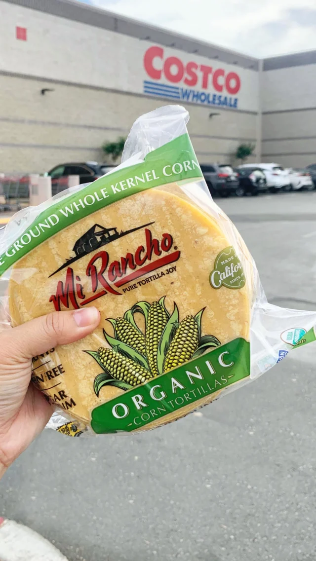 A customer once told us they could tell Costco stocked up on our tortillas when they could smell them down the aisle. Now, it’s all we can smell. Smells like home. ❤️🌮 #tastemirancho #organic #toogoodnottoshare #nixtamalization #tortilleria